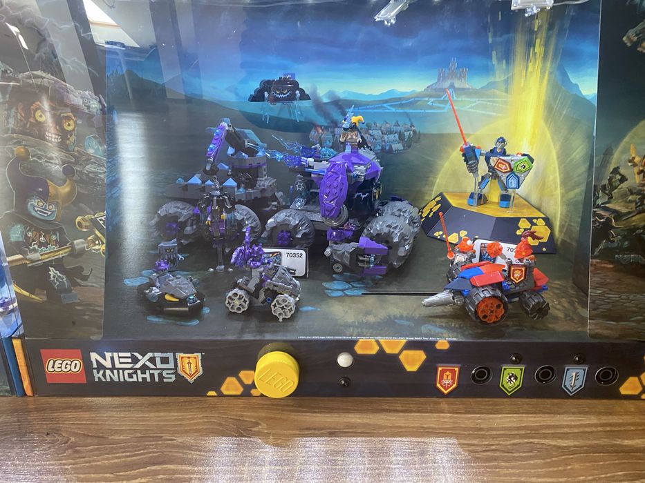 Lego Nexo Knights 70317, 70352 gabloty witryny showcase