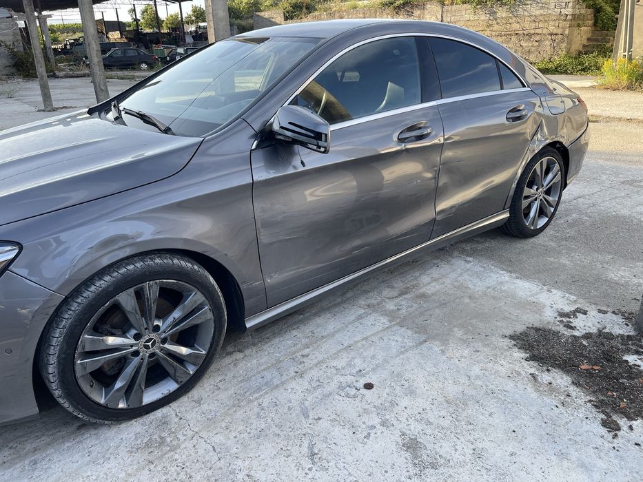 Mercedes Benz CLA180d aut nacional