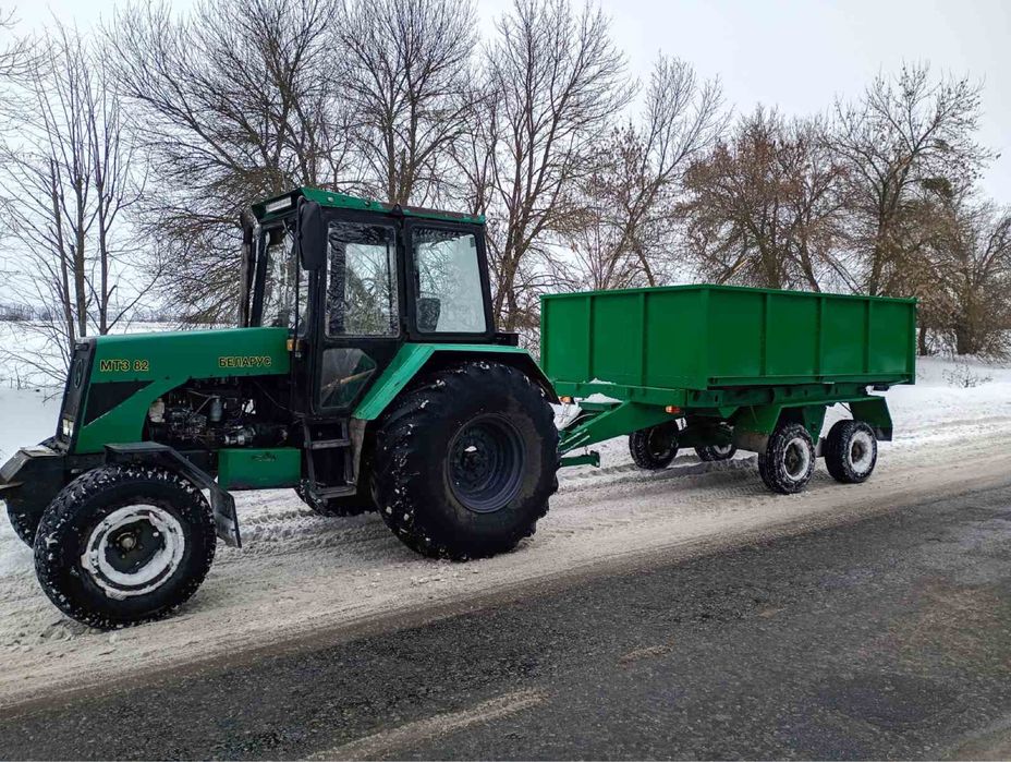 Трактор мтз 80.