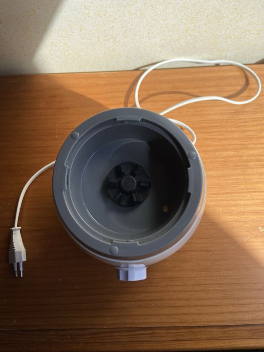 Liquidificadora Kunft KTB-423 – Funciona, Sem Copo