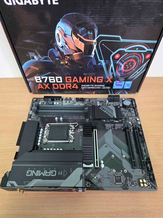 Gigabyte B760 Gaming X AX (WiFi) DDR4