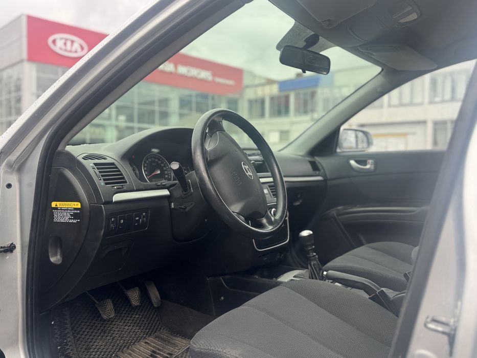 Hyundai Sonata  2006