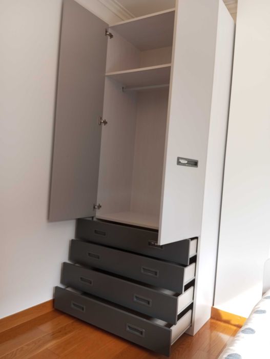 Cama de Solteiro + Armário