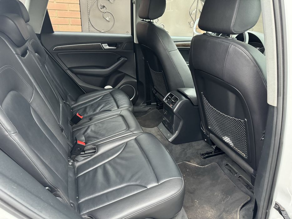 Продам Аudi Q5!.