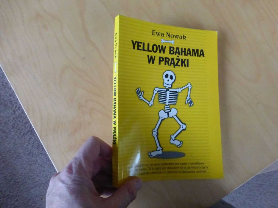 Yellow bahama w prążki. Ewa Nowak
