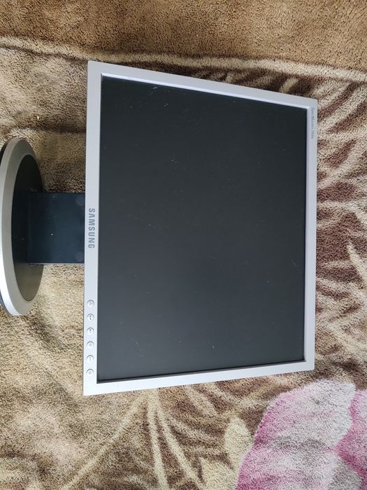 Мониторы SuncMaster 740n