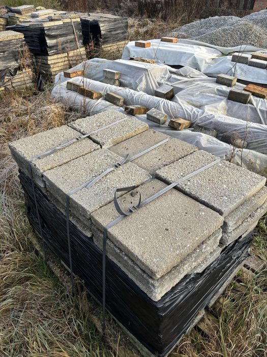 Płytki chodnikowe 35x35x5