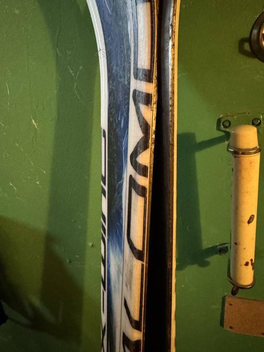 Продам б/в гірськолижний комплект (лижі Sаlomon і черевики Fischer)