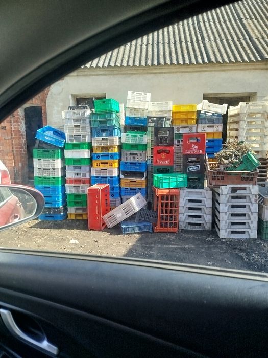 Skrzynki na owoce warzywa ogrodowe plastikowe