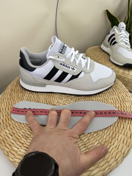 Снікерси Adidas Treziod 2.0 IH3801: 2 800 грн. - Кроссовки для