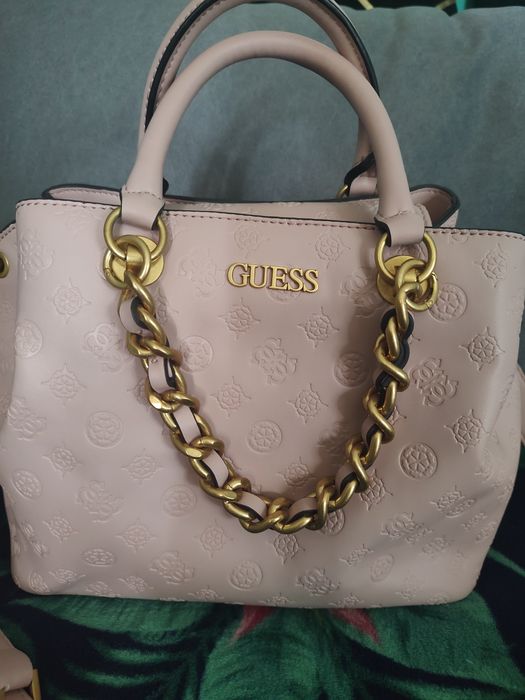 Torebka Guess pudrowy róż