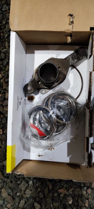 Продам маховик із зчепленням шкода а7