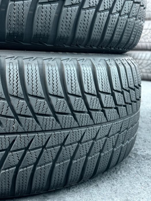 215 55 17 Bridgestone Blizzak LM001 90% 2025 Шини Зима