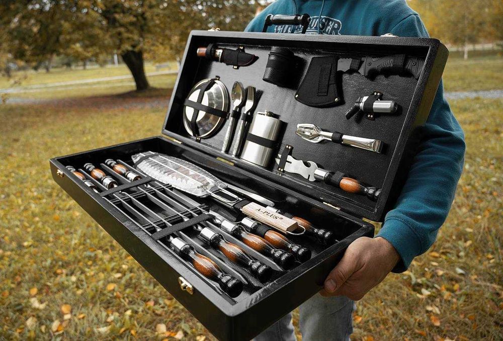 Набір шампурів у кесі Шампура на подарунок в кейсі Нобор для шашлику