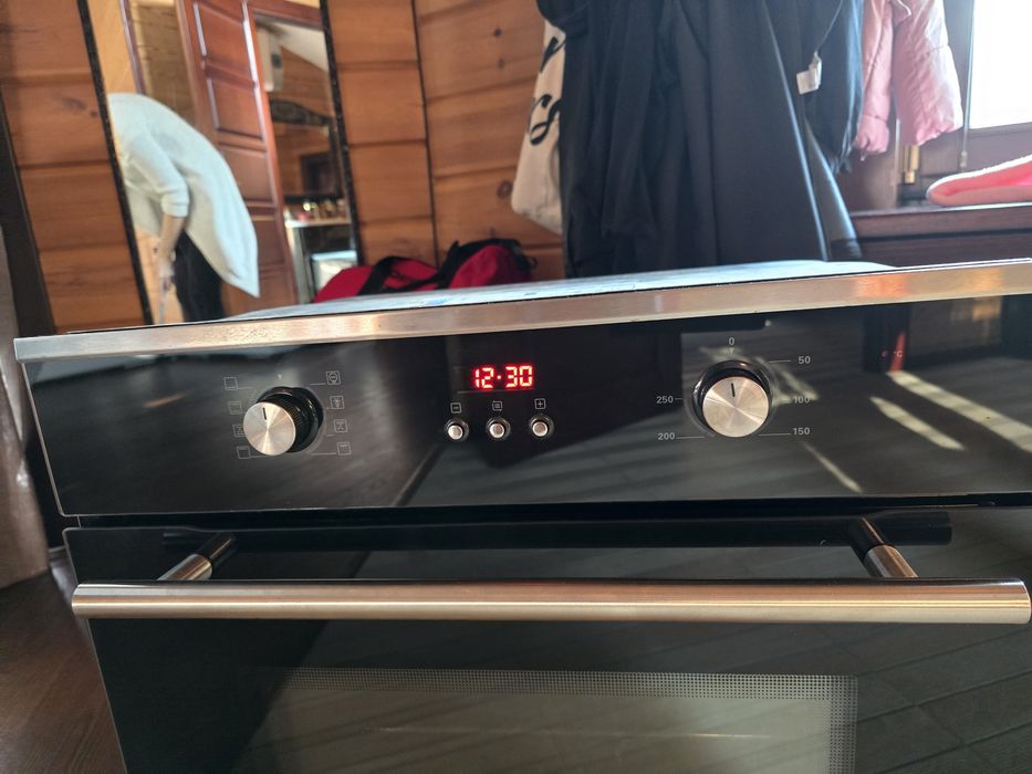 Духовой шкаф GUNTER&HAUER EOM 867
Германия