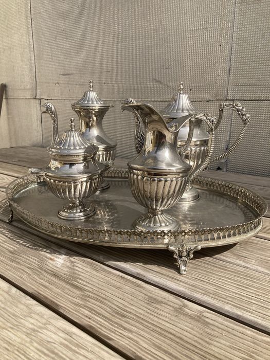 Conjunto Antigo em Alpaca