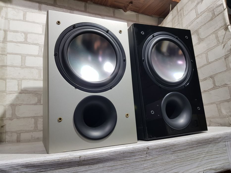 Активний сабвуфер ELAC SUB 111.2., +1,  потужність 100 Вт, б/у з Німеч