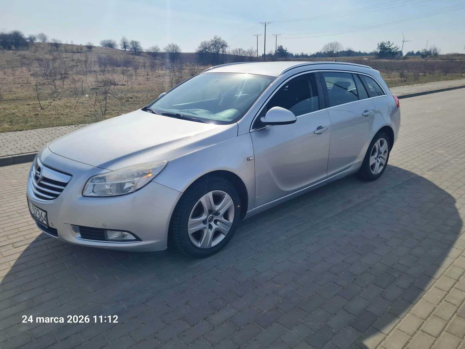 OPEL INSIGNIA super stan 2009r