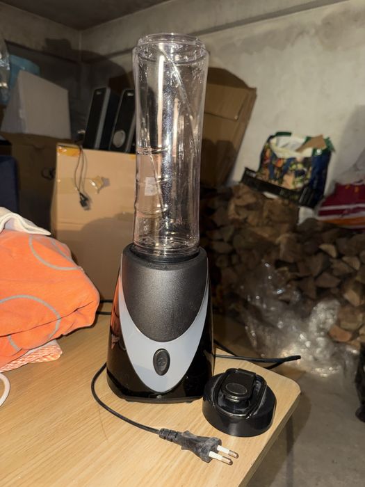 Garrafa liquidificadora de plastico