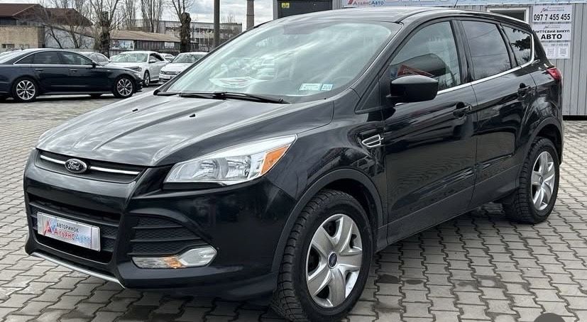 Ford Escape ecoboost 1.6 бензин 2013