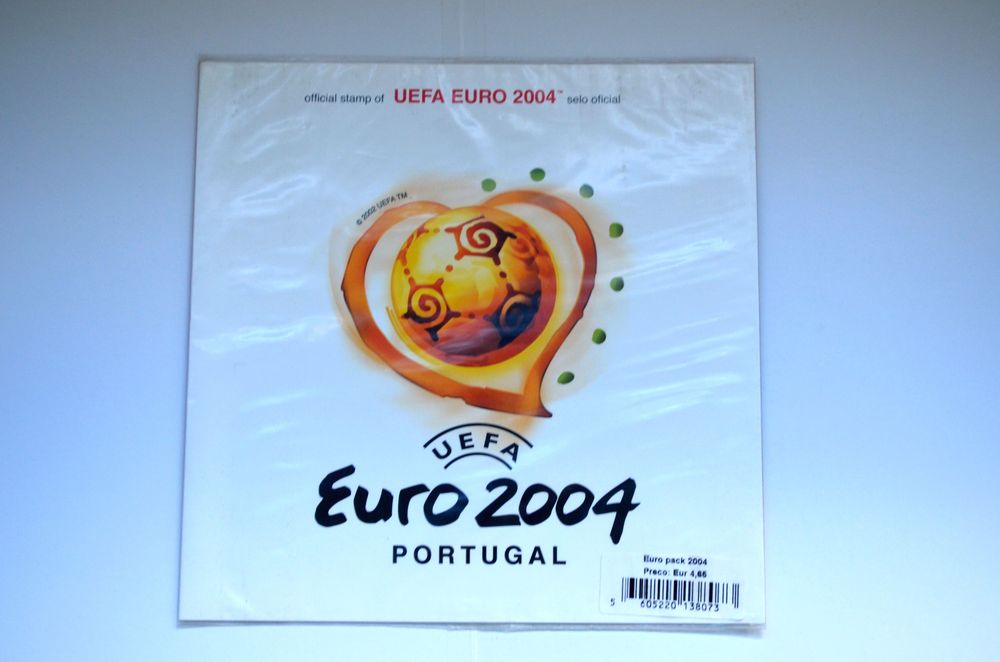 Conjunto de selos comemorativos do Euro 2004