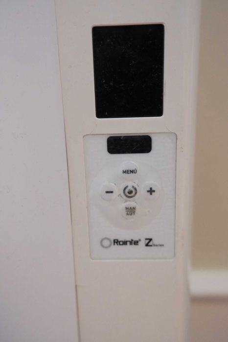 Aquecedor de parede da marca Rointe - Wall-mounted radiator Rointe