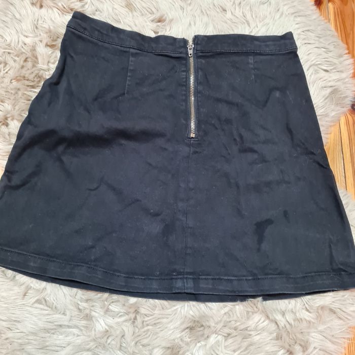 Pull & Bear krótka mini spódniczka 28 S trapezowa jeansowa czarna z za