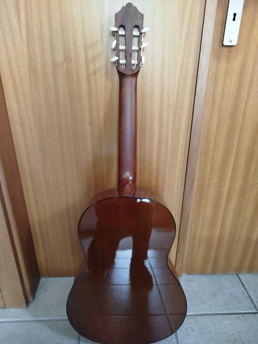 Guitarra Yamaha C40