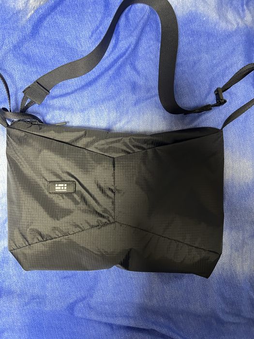 Нові сумки riot division