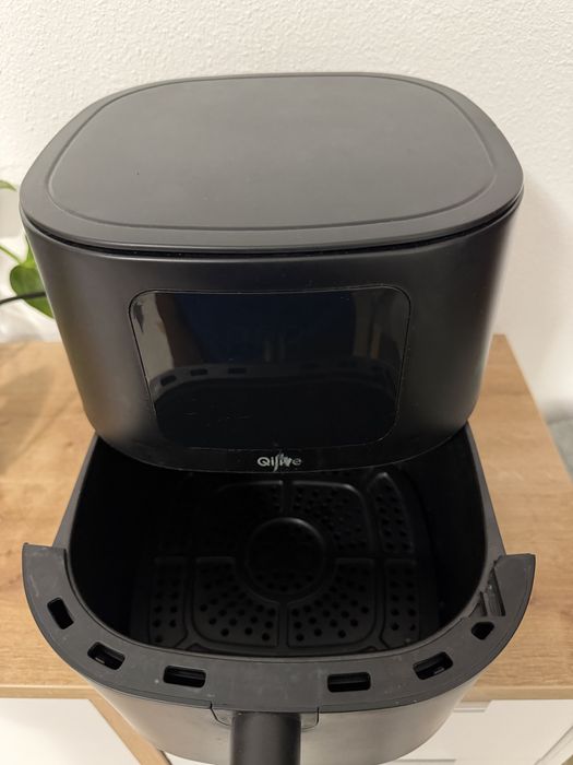 Air Fryer Qilive 5,7L (Q.5500) - Bom estado