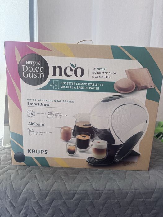 Maquina Cafe Dolce Gusto Neo Black + 30 capsulas