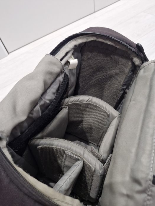 Фото рюкзак / сумка для фотоапарату Lowepro SlingShot 200 AW