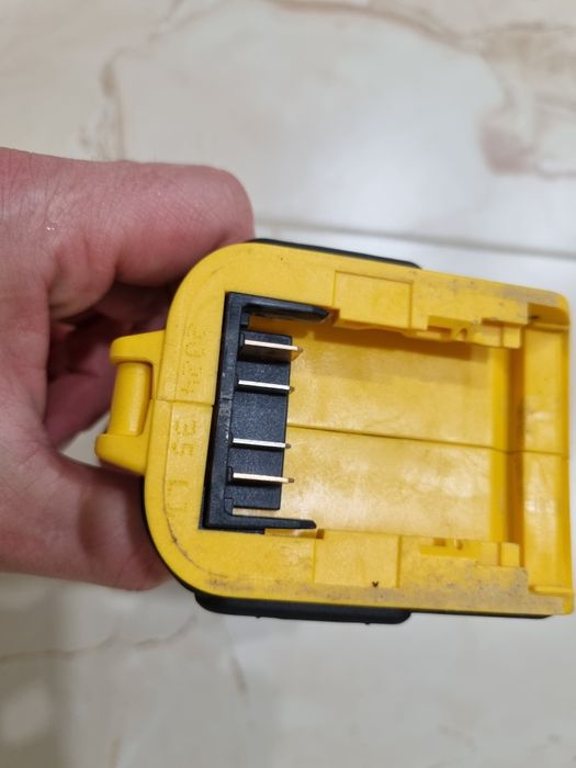 DeWalt DCF787 20v