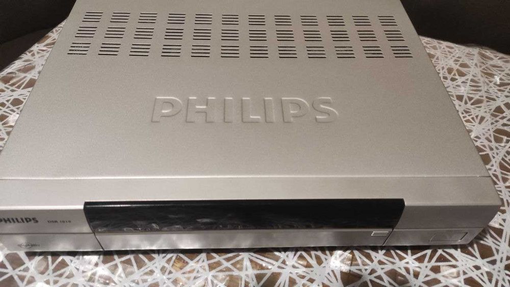 Супутниковий тюнер цифровий Philips DSR 1010