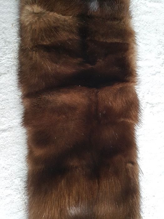 GOLA DE VISON fémea castanha nova nunca usada da beijel