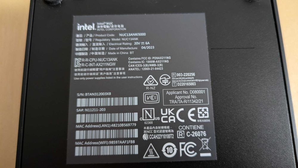 Mini komputer Intel NUC 13 i5 16GB RAM