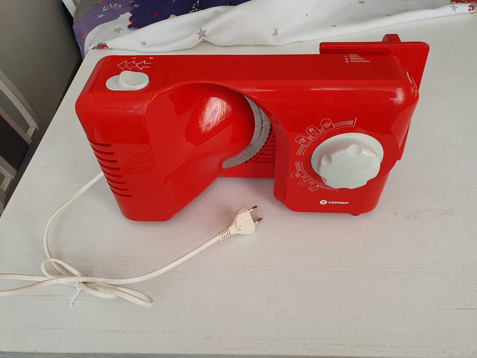 Krajalnica do chleba wędlin Zelmer 393.4