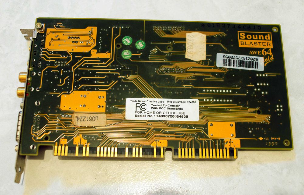 Placa de som Sound Blaster AWE64 Gold ISA PnP