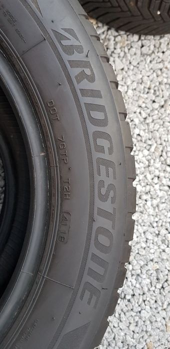 Opony zimowe Bridgestone 2sztuki 205/60/17