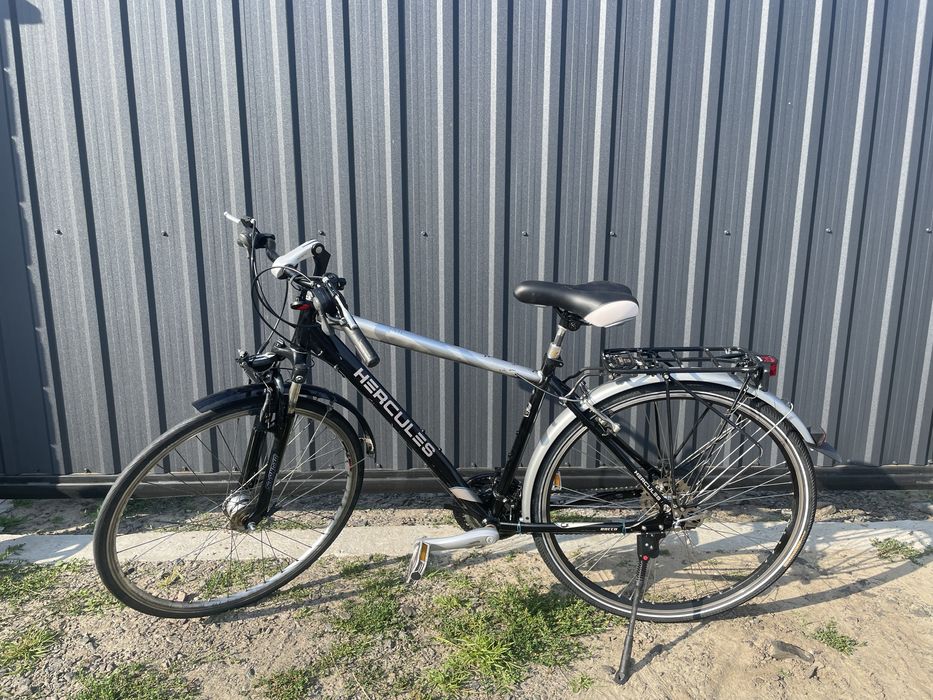 Два велосипеди !