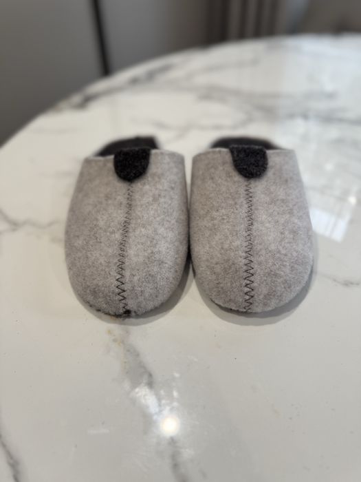 Войлочні домашні тапки