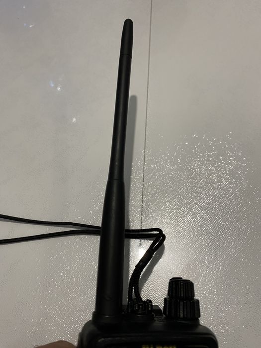 Yaesu VX-6R рація