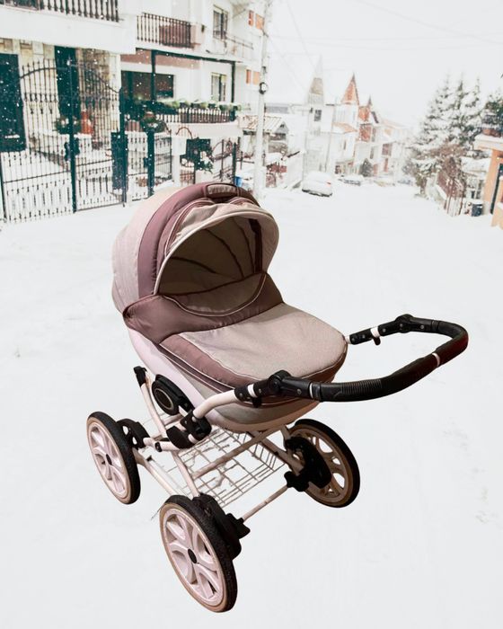 Дитяча коляска (візок ) з високими колесами