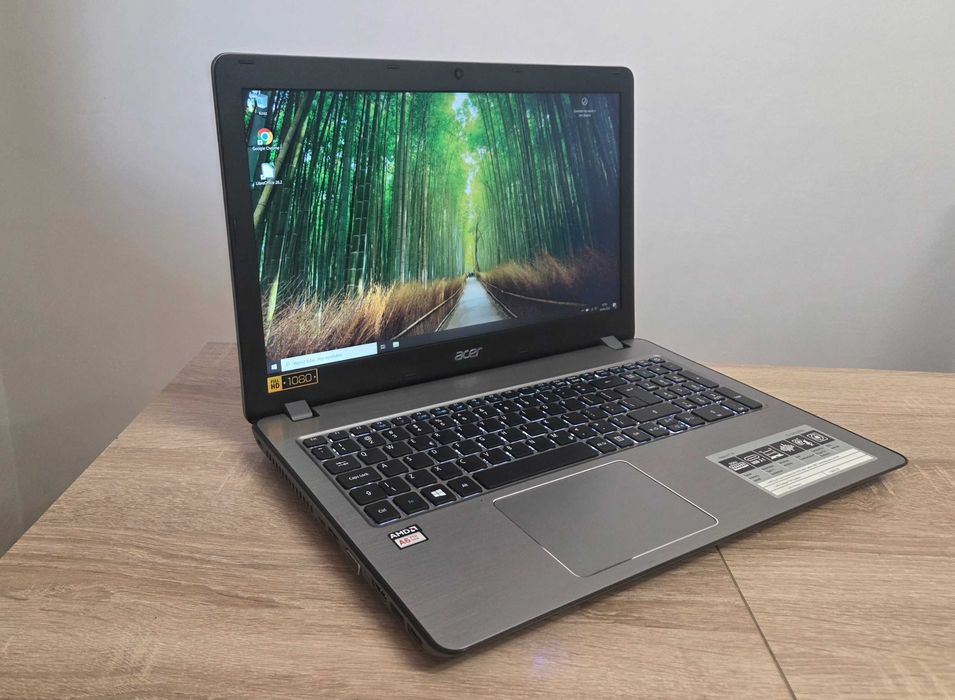 Laptop AMD A6 8GB Ram DDR4 SSD