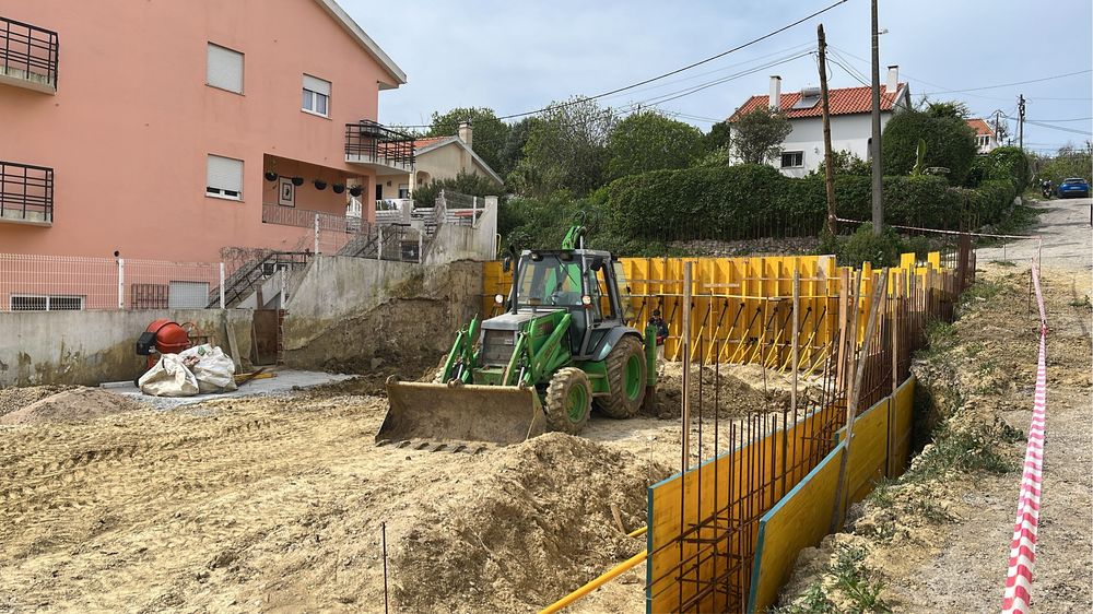 Serviços mini giratoria/bobcat