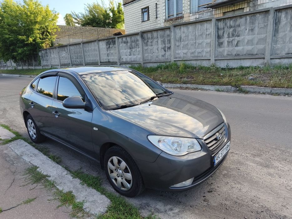 Hyundai Elantra HD