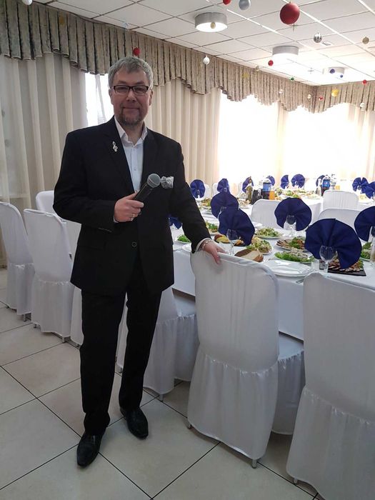 Стильний ведучий, музичний супровід, живий спів на будь-яке Ваше свято