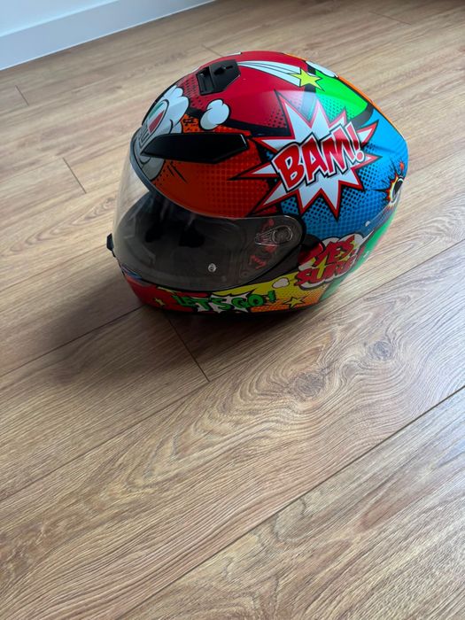 Kask motocyklowy AVG