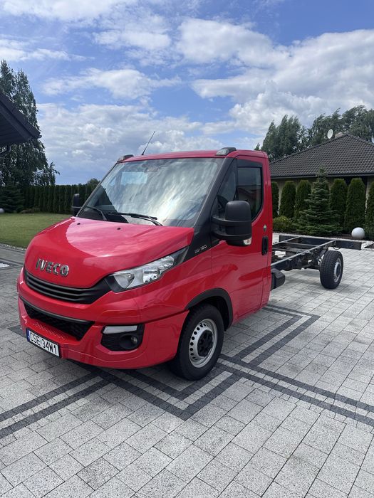 Iveco Daily 35s18 MAX RAMA autolaweta najazd hak 3.5t pomoc drogowa