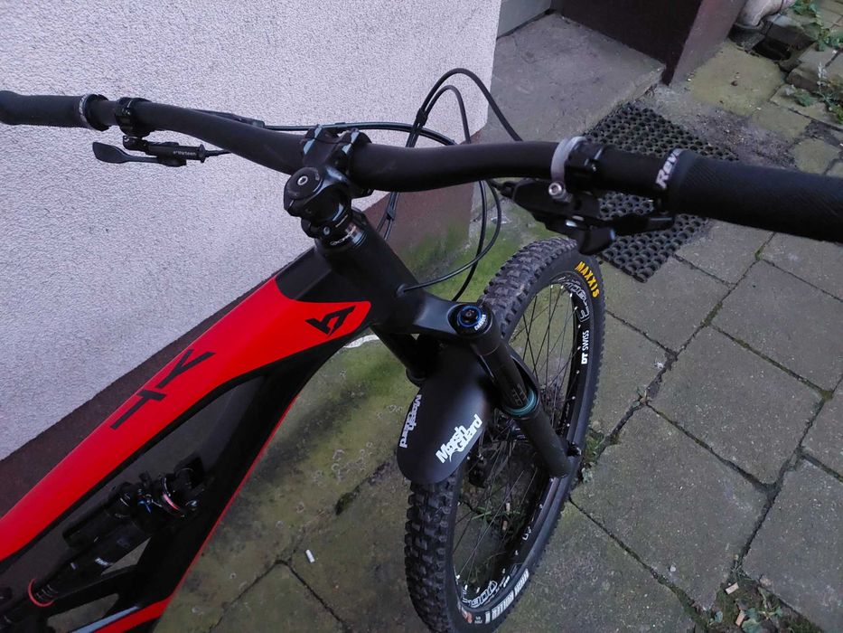 Yt capra AL rozmiar L 27,5 enduro